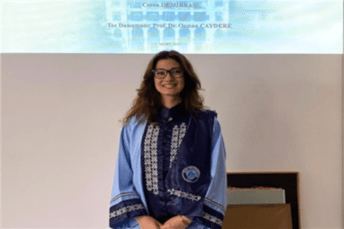 Modern Sahne Eğitemi Ceren Demirbaş